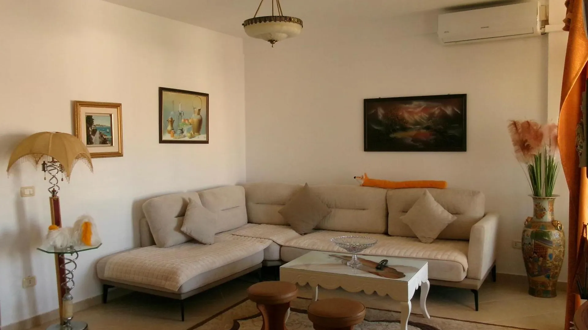 Vollga Square Apartments Durrës Albanie